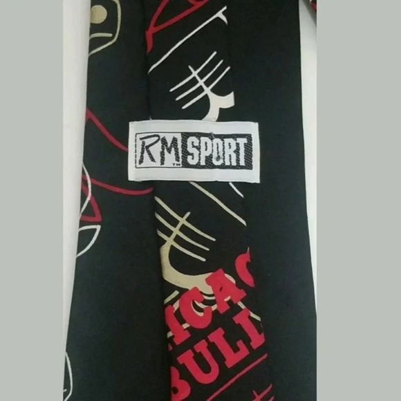 Vintage Chicago Bulls Men's Neck Tie Ralph Marlin - Picture 5 of 7